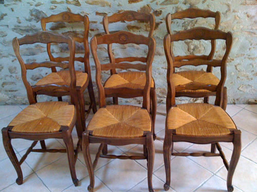 set of 6 old french provencal style chairs